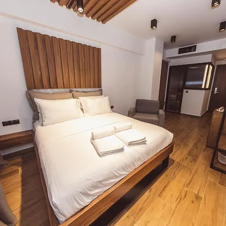 Centrally Elegant By Acropolis *