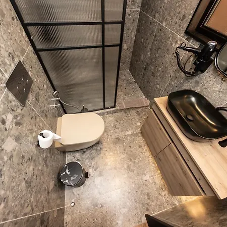 Centrally Elegant By Acropolis *